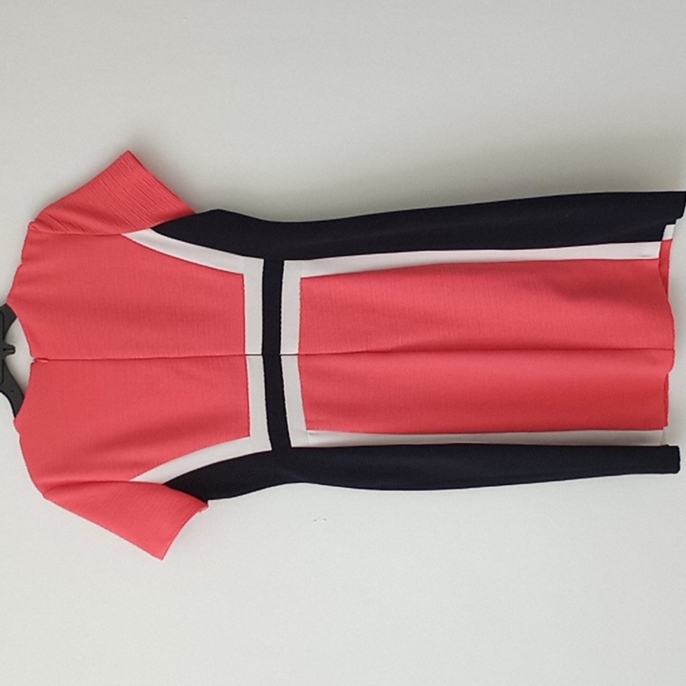 Beautiful Color Block Dress - Picture 4 of 6